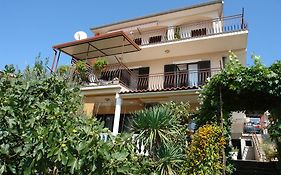Apartment Dokic